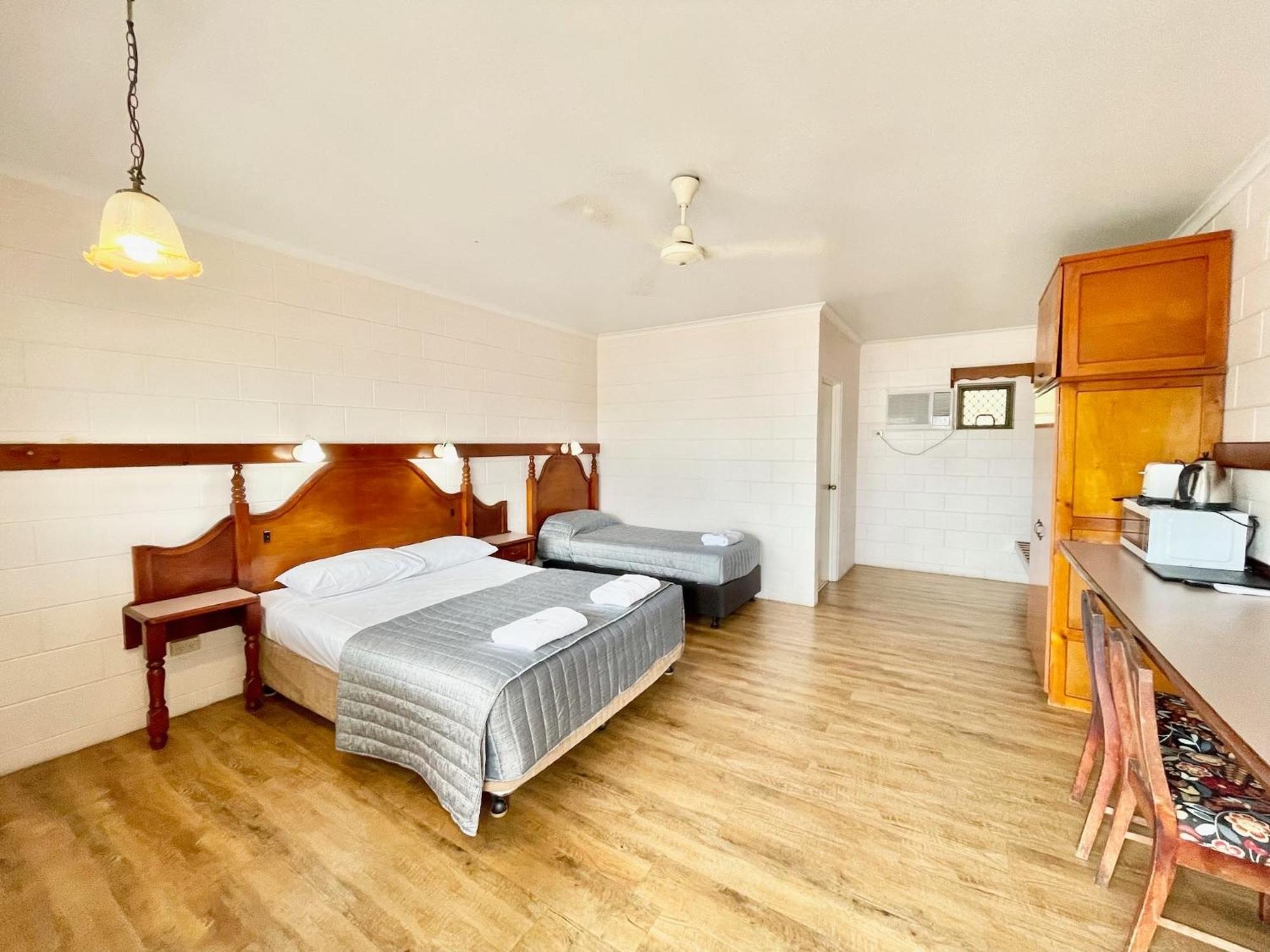 Yongala Lodge By The Strand Townsville Dış mekan fotoğraf